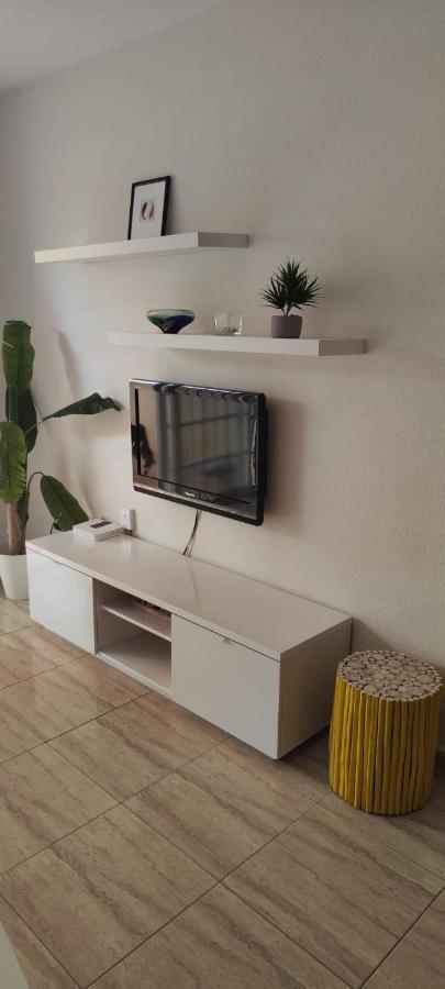 Lovely Primavera Palm Mar Apartman Kültér fotó
